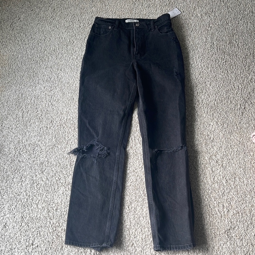 New with Tags Abercrombie & Fitch 90's Straight Ultra High Rise Jean